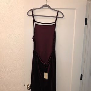 Burgundy velvet, low back dinner dress.
